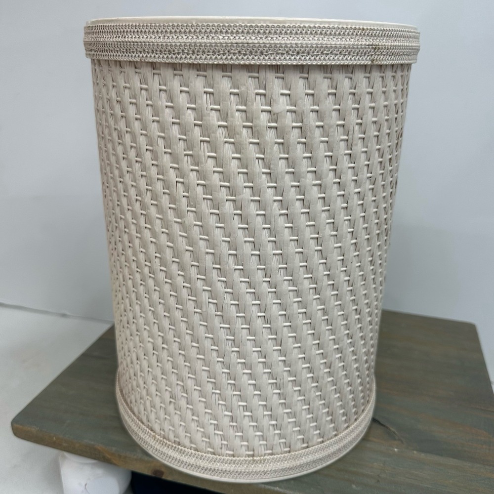 Vintage Woven Wicker & Plastic Wastebasket Trash Can White Cottagecore Beach